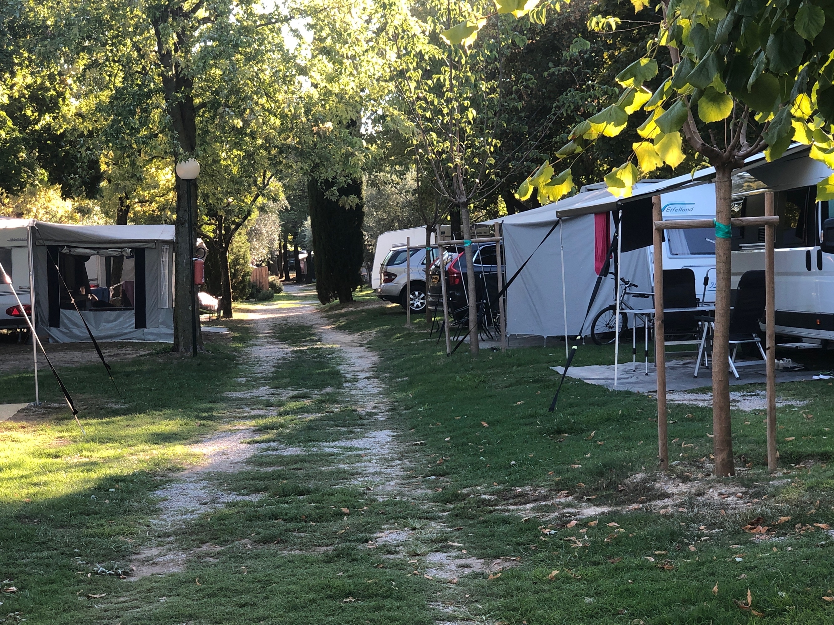 Camping La Rocca — 露营地 in Manerba del Garda