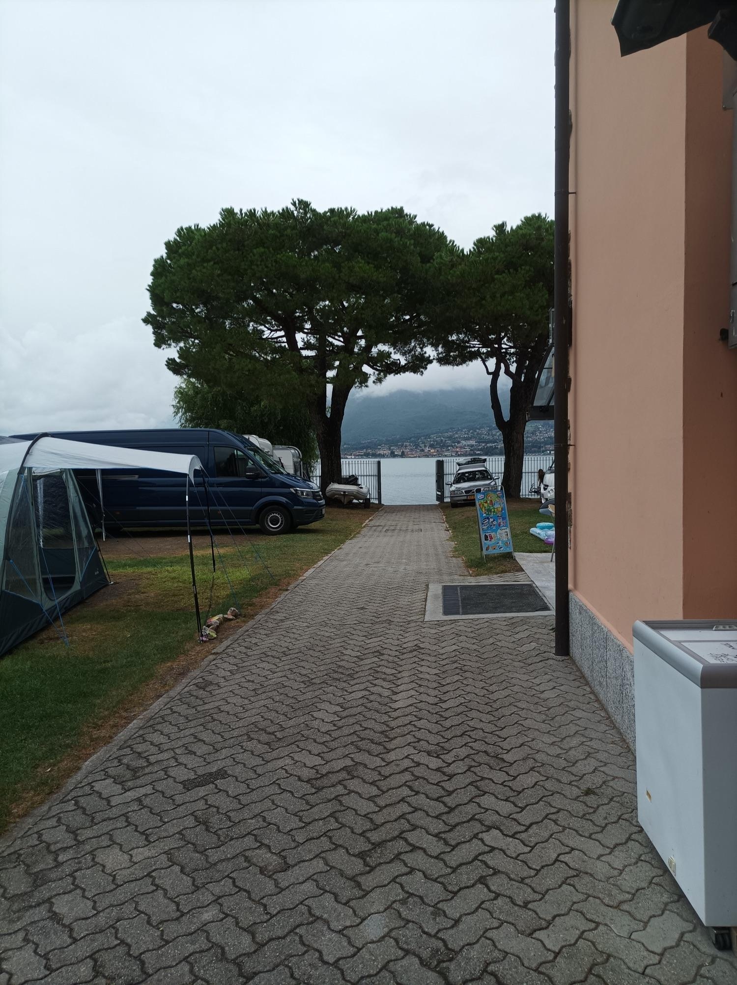 Piccolo Camping — Campingplads in Domaso