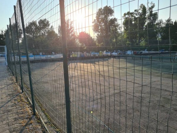 Camping Caravan Sebino — Foto 2