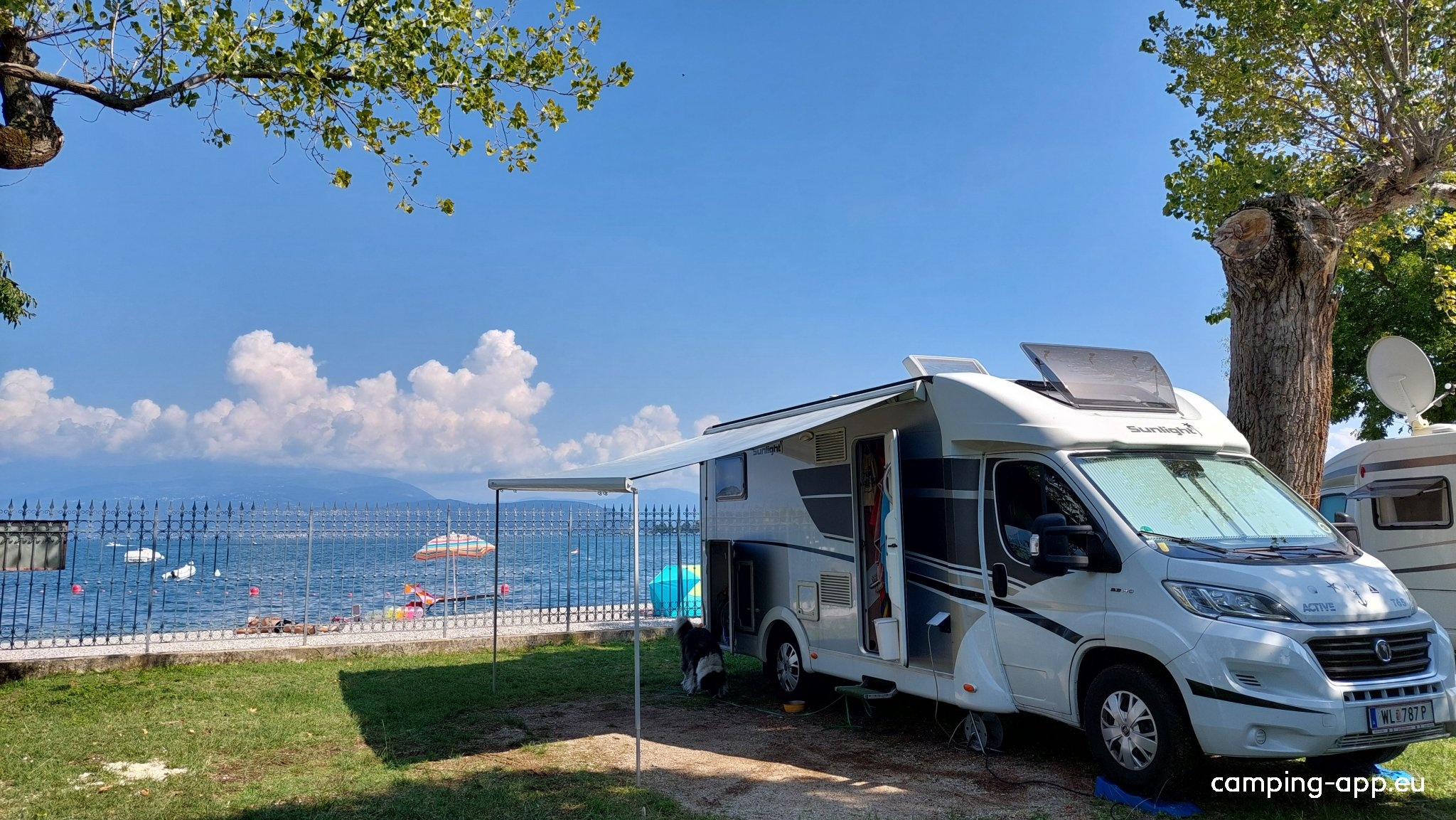 Camping Romantica — Kemping in Manerba del Garda