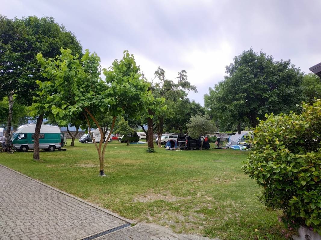 Camping Deserto — Sítio de acampamento in Domaso