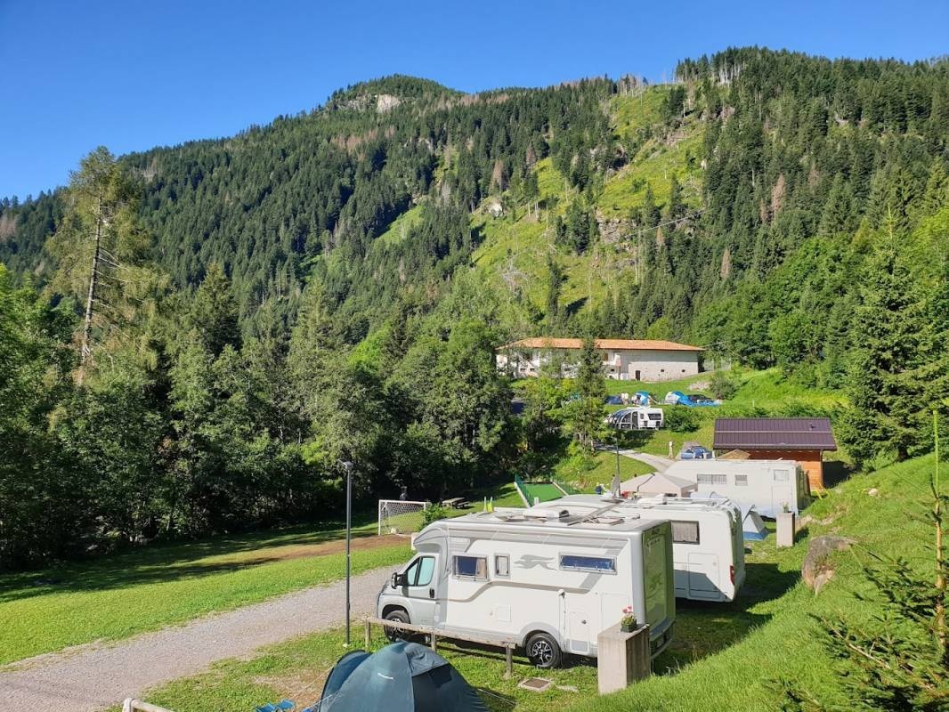 Camping Remal — Sítio de acampamento in Valle Dorizzo