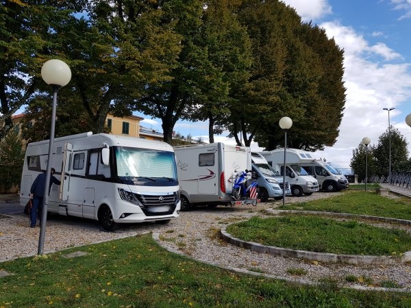 Stellplatz L'Aquila — Sítio para autocaravanas in L'Aquila