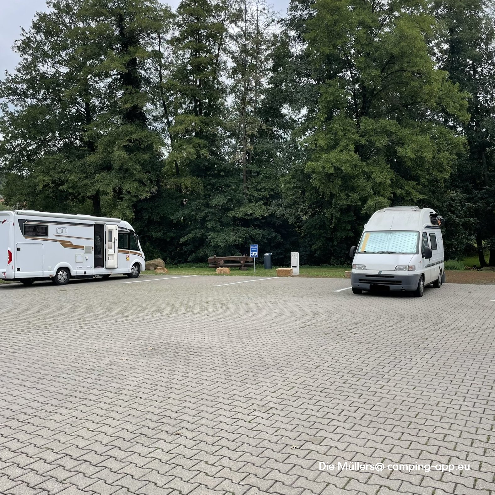 Stellplatz an der Feuerwehr — Campervan Site in Grebenau
