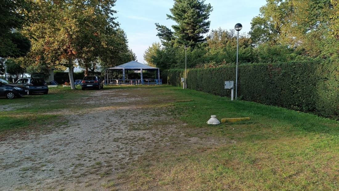 Camping La Quercia — Camping in Castelletto Ticino