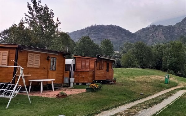 Camping Mombarone — Campingplats in Settimo Vittone