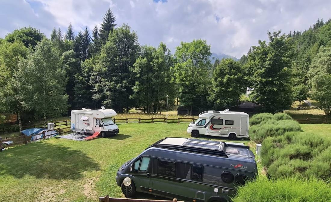 Camping Village Yolki Palki — 露营地 in Bognanco