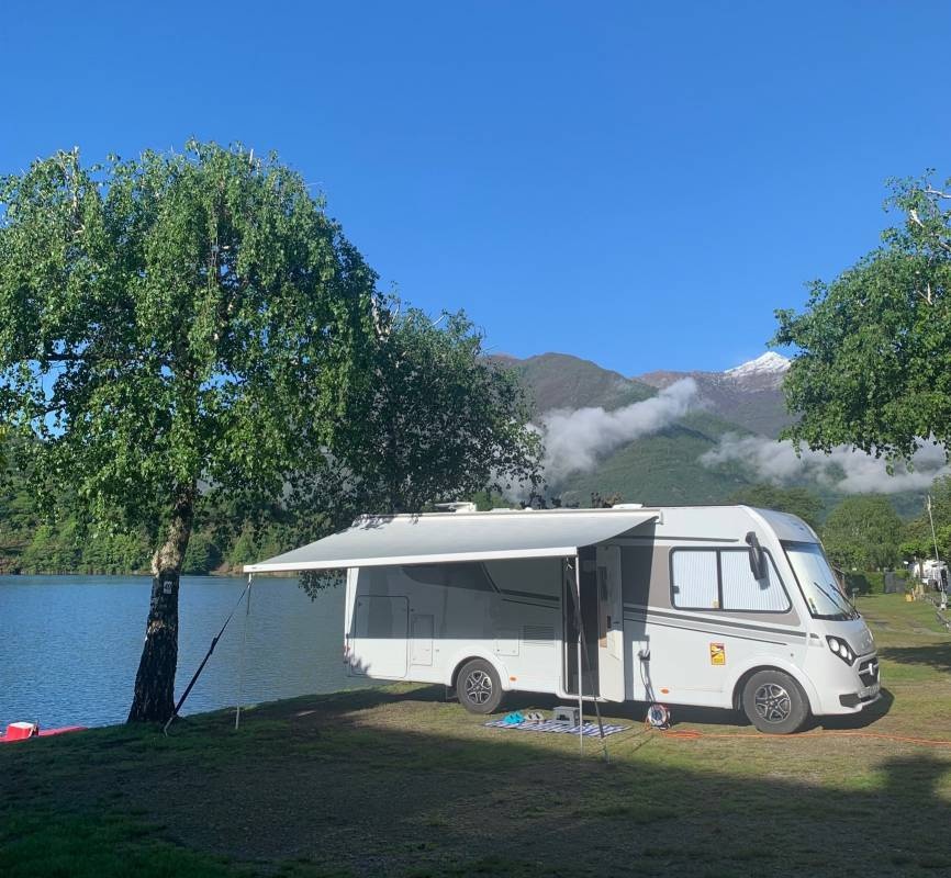 Camping Lago Delle Fate — Kemp in Mergozzo