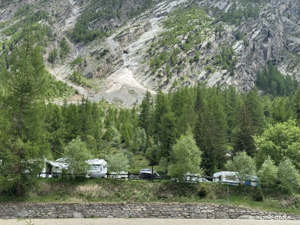 Camping Lo Stambecco — Photo 6