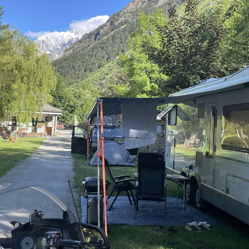 Campeggio Arc en Ciel — Kamp yeri in Morgex