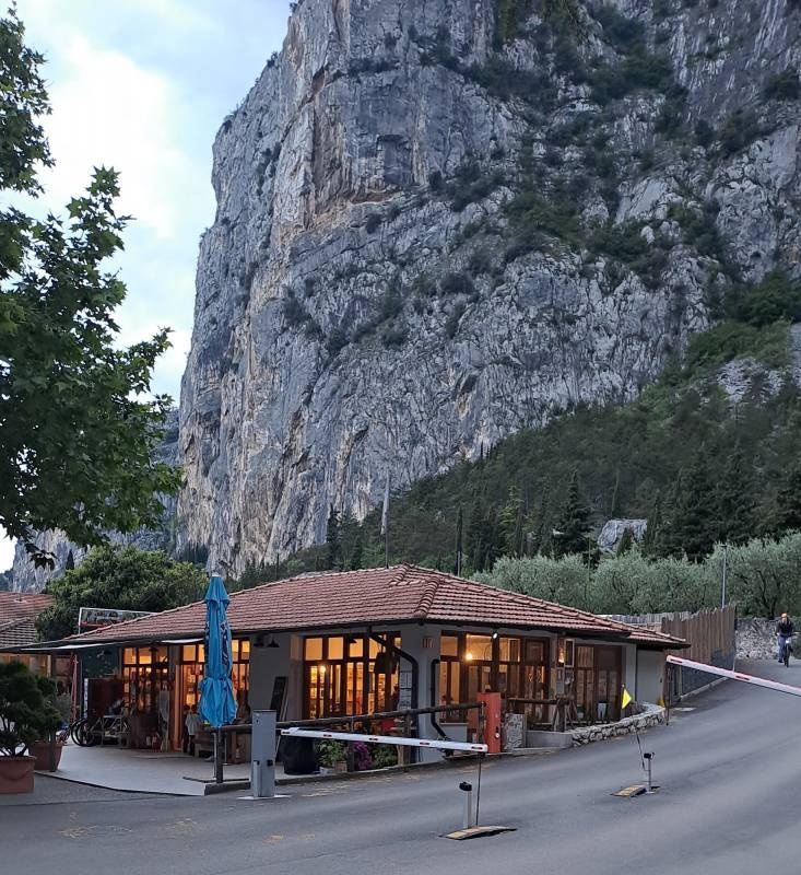 Camping Zoo — Area da campeggio in Prabi