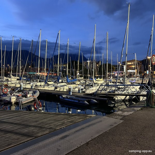 Campeggio Al Lago — Foto 2