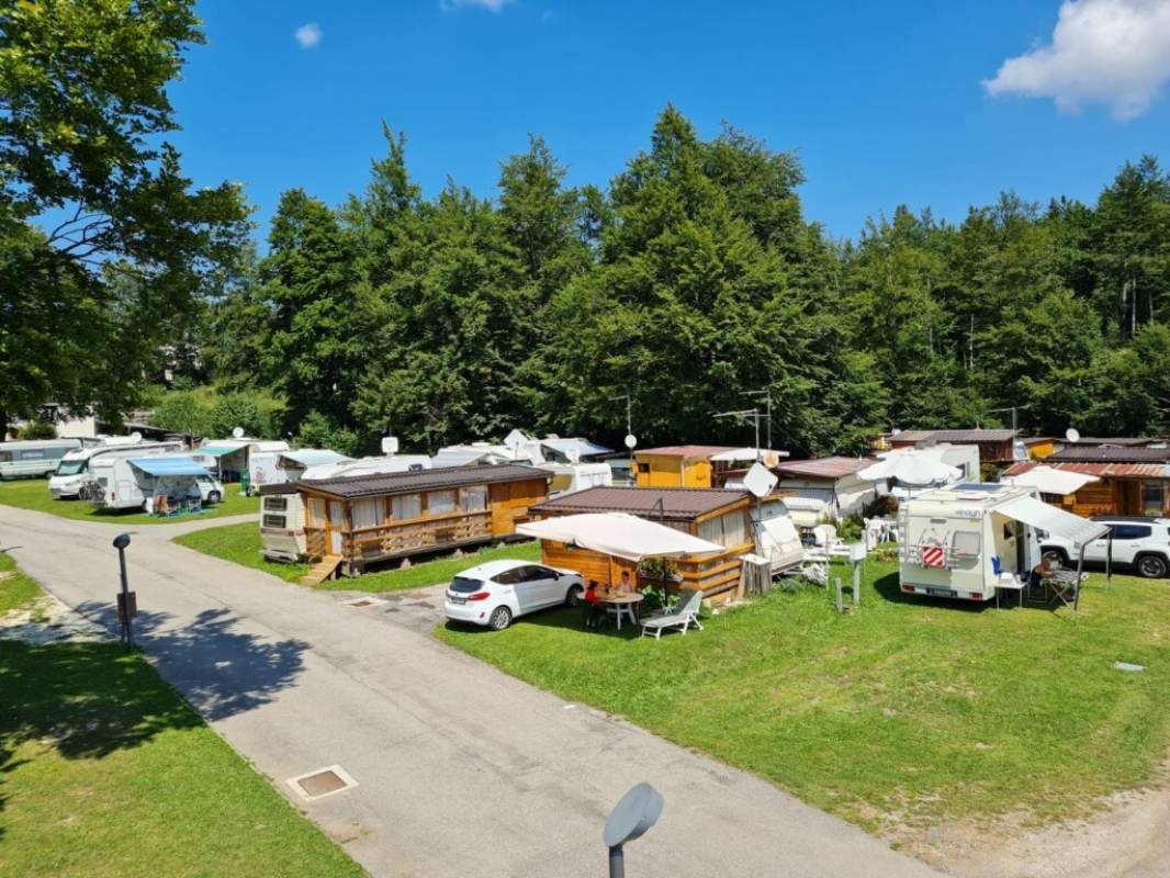 Camping Lago Lavarone — Campingplatz in Lavarone