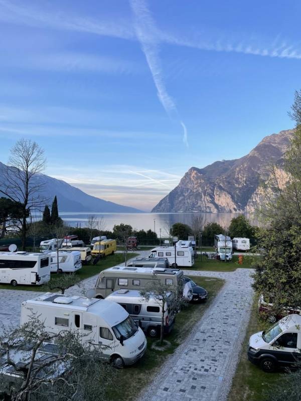 Camping Villa Speranza — Campingplass in Riva Del Garda