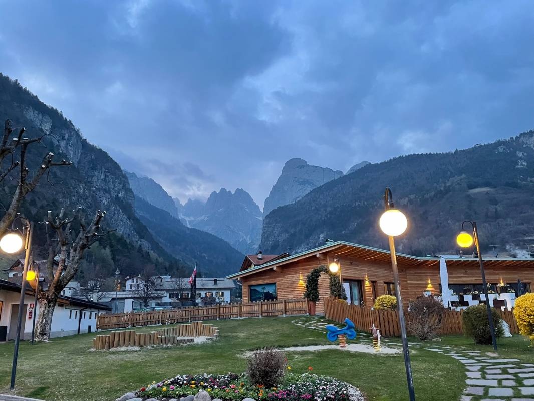 Camping Spiaggia-Lago di Molveno — Campingplatz in Molveno