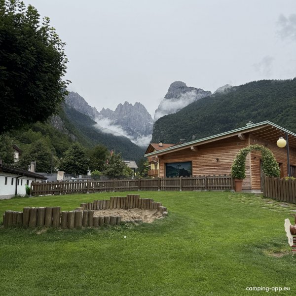 Camping Spiaggia-Lago di Molveno — Foto 3