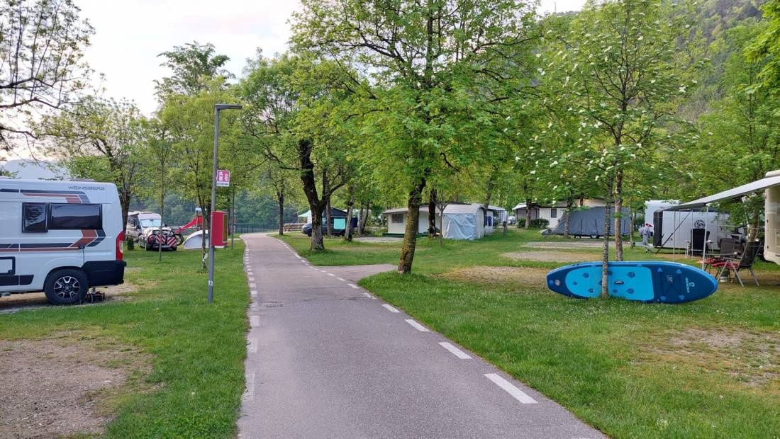Campeggio Azzurro — Campingplass in Ledro