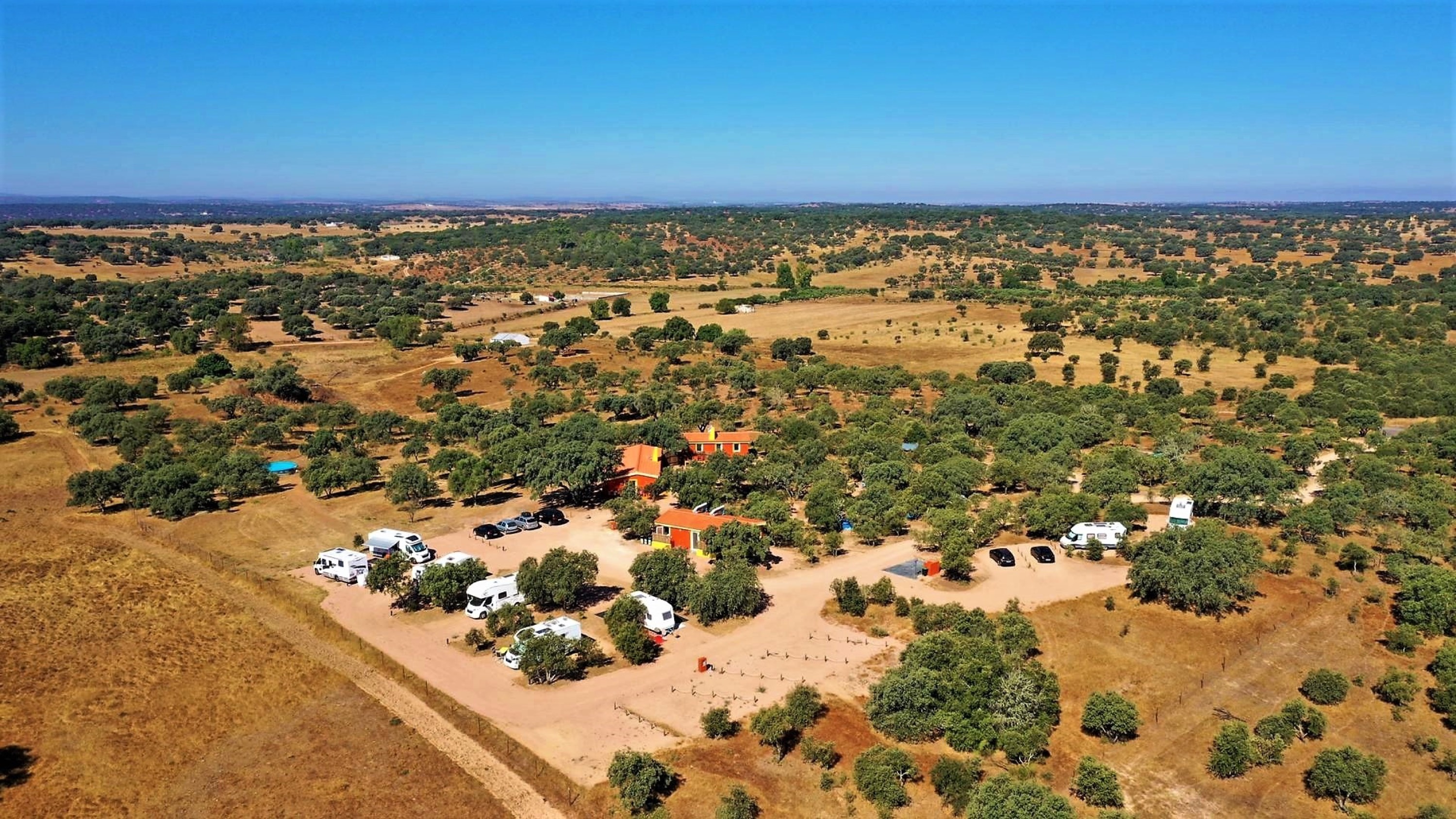 Camping Puro Alentejo — Kamp yeri in Barbacena