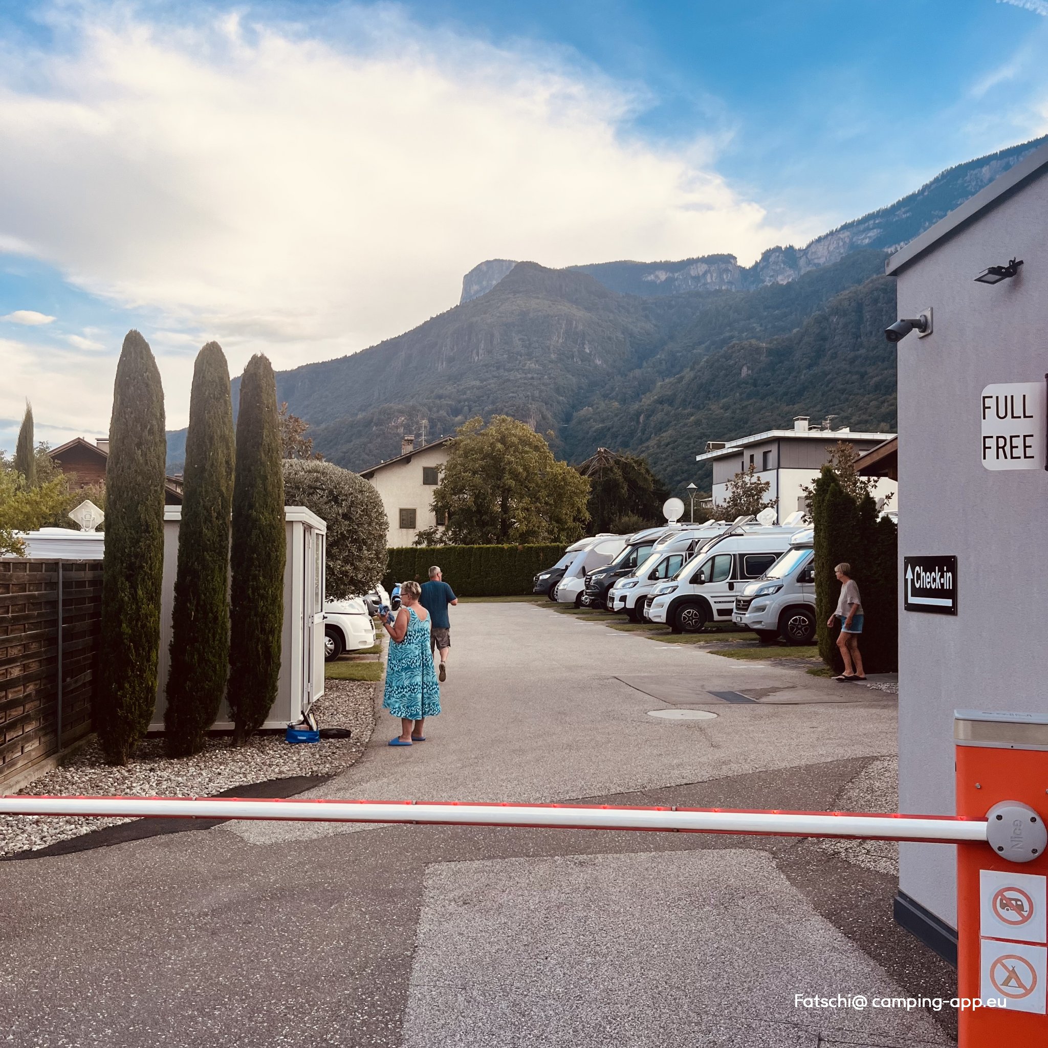 Camper Stop Nals — Foto 4