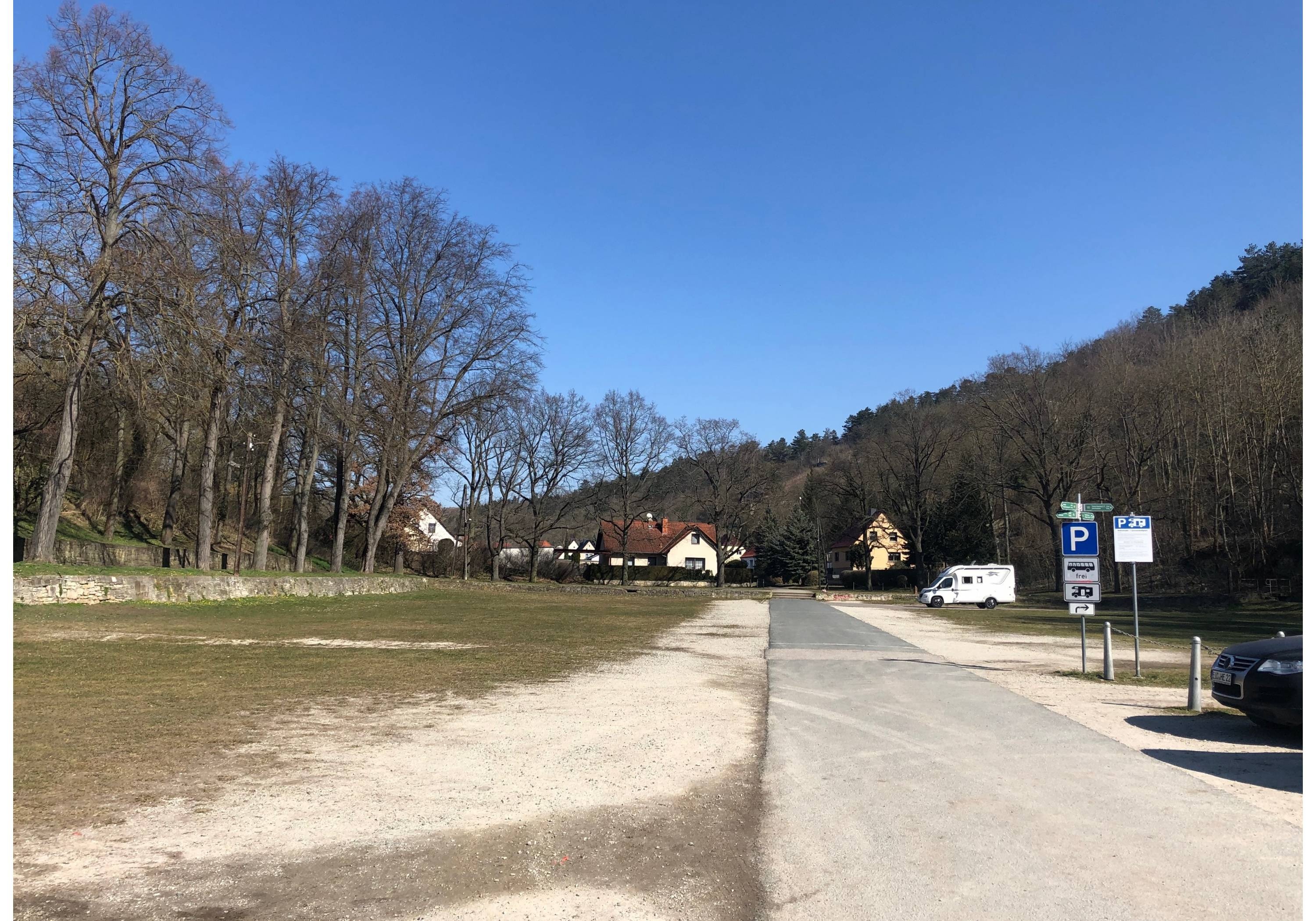 Caravan- / Wohnmobilstellplatz — Karavan Sitesi in Freyburg (Unstrut)