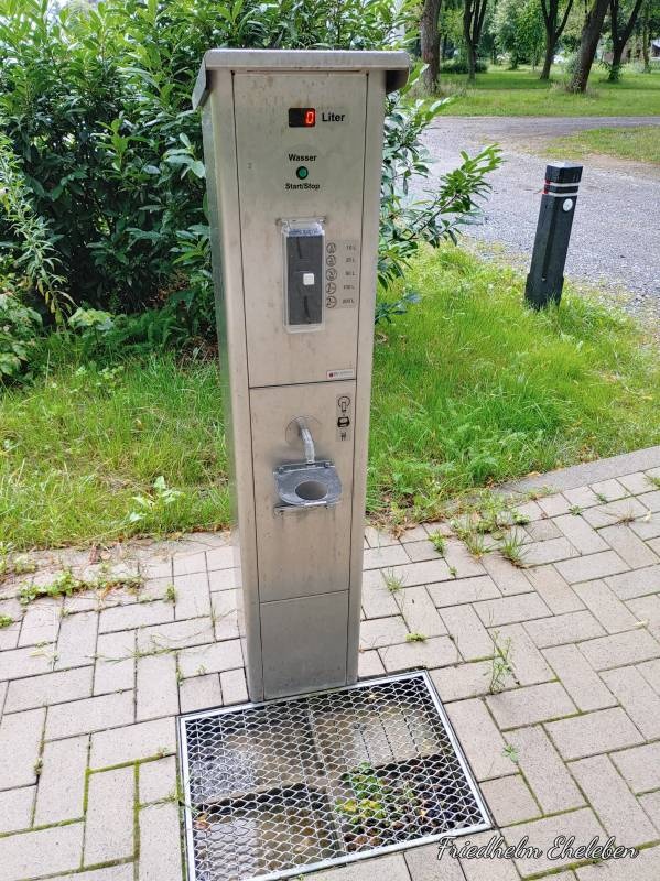 Wohnmobilstellplatz Ostwestfalenhalle — Bobilplass in Verl
