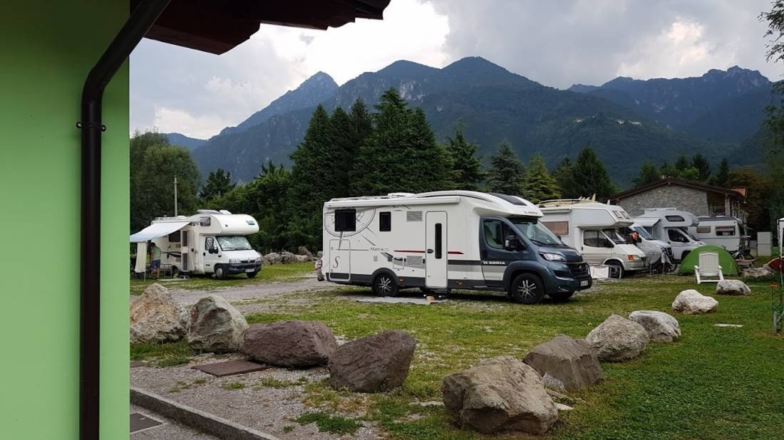 Area Camper Ponte Caffaro — Sp. parking dla kamperów in Ponte Caffaro