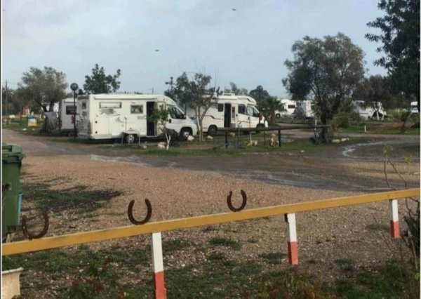 Caravaning Route 66 — Sp. parking dla kamperów in Moncarapacho e Fuseta