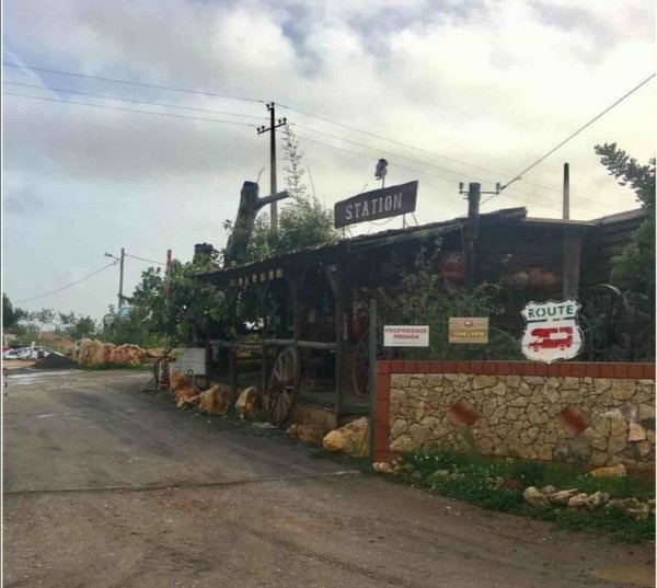Caravaning Route 66 — Camperplads in Moncarapacho e Fuseta