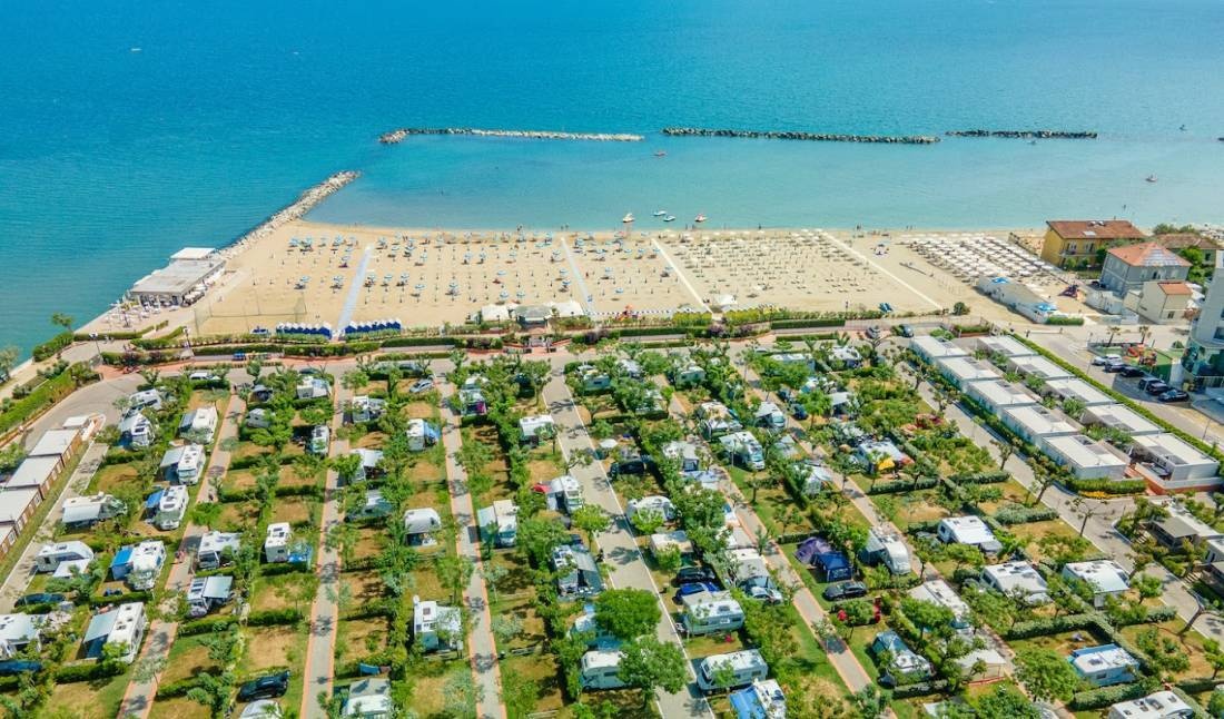 Camping Villaggio Rubicone — Kamp yeri in Savignano Mare