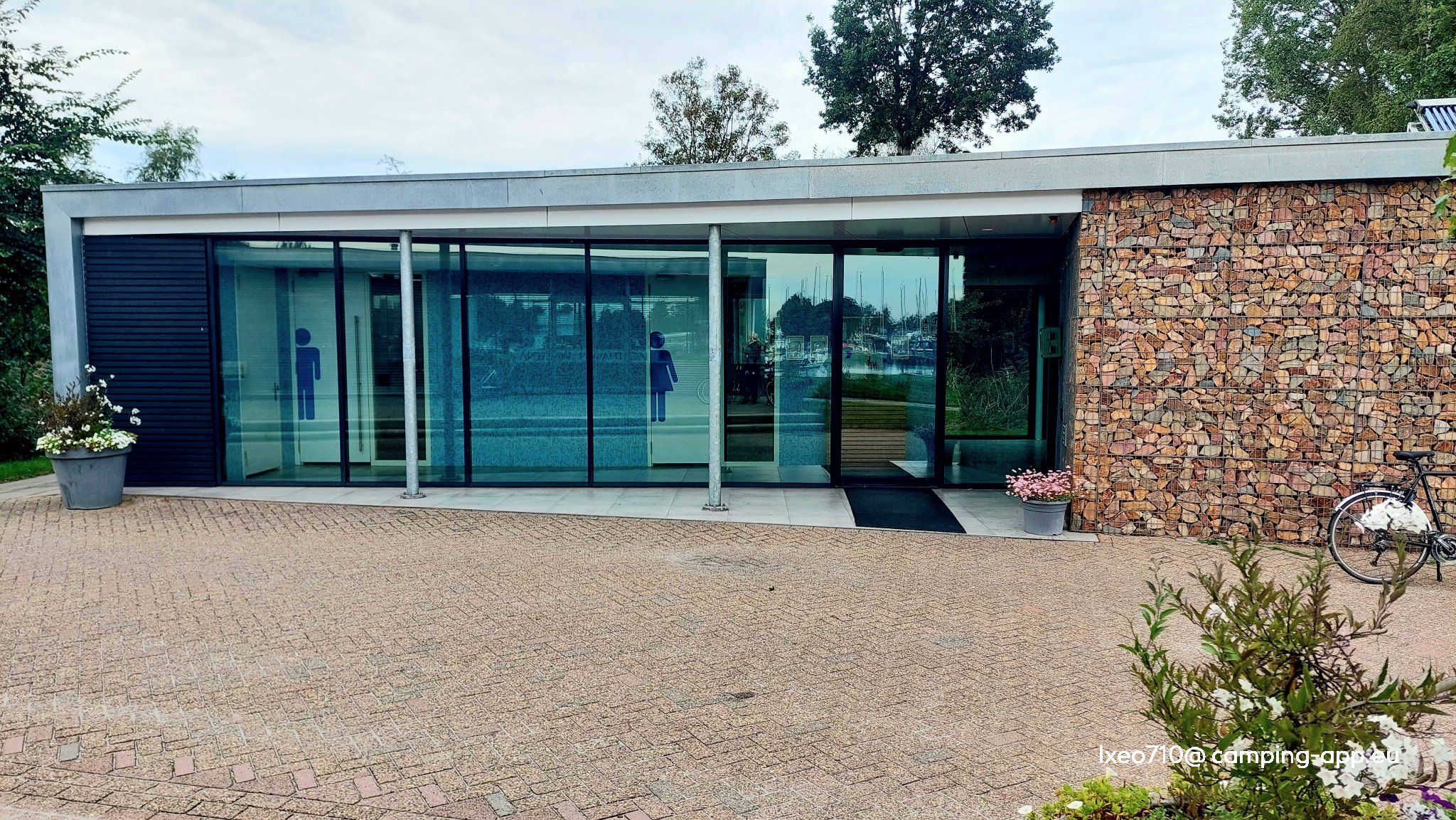 Stichting Jachthaven Wartena — Foto 3