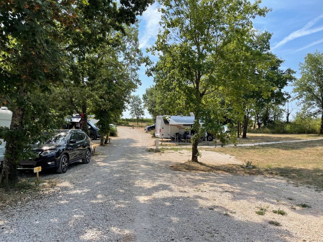 Vita Mia Camp — Campingplatz in Pazon