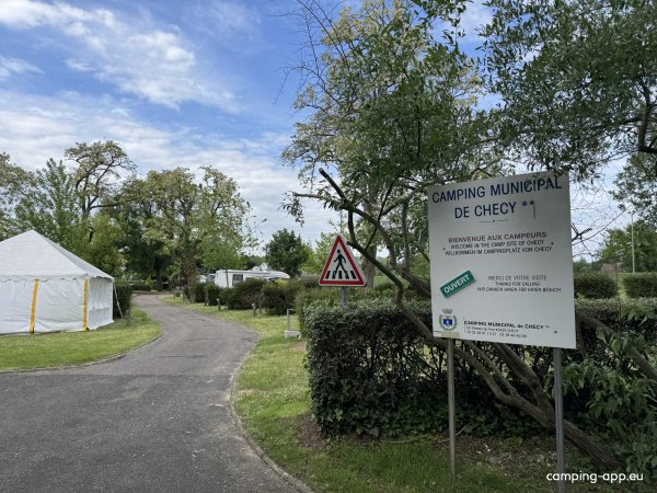 Camping Les Pâtures ** — Photo 3