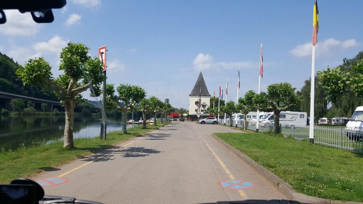 Quickstop Wassersport- & Freizeitzentrum Schweich — Campervan Site in Schweich