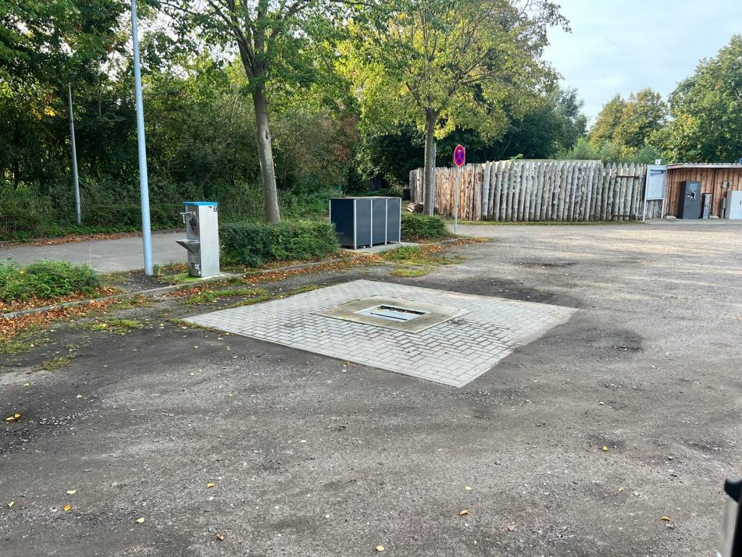 Stellplatz am Oldenburger Wallmuseum — Area Autocaravanas in Oldenburg in Holstein