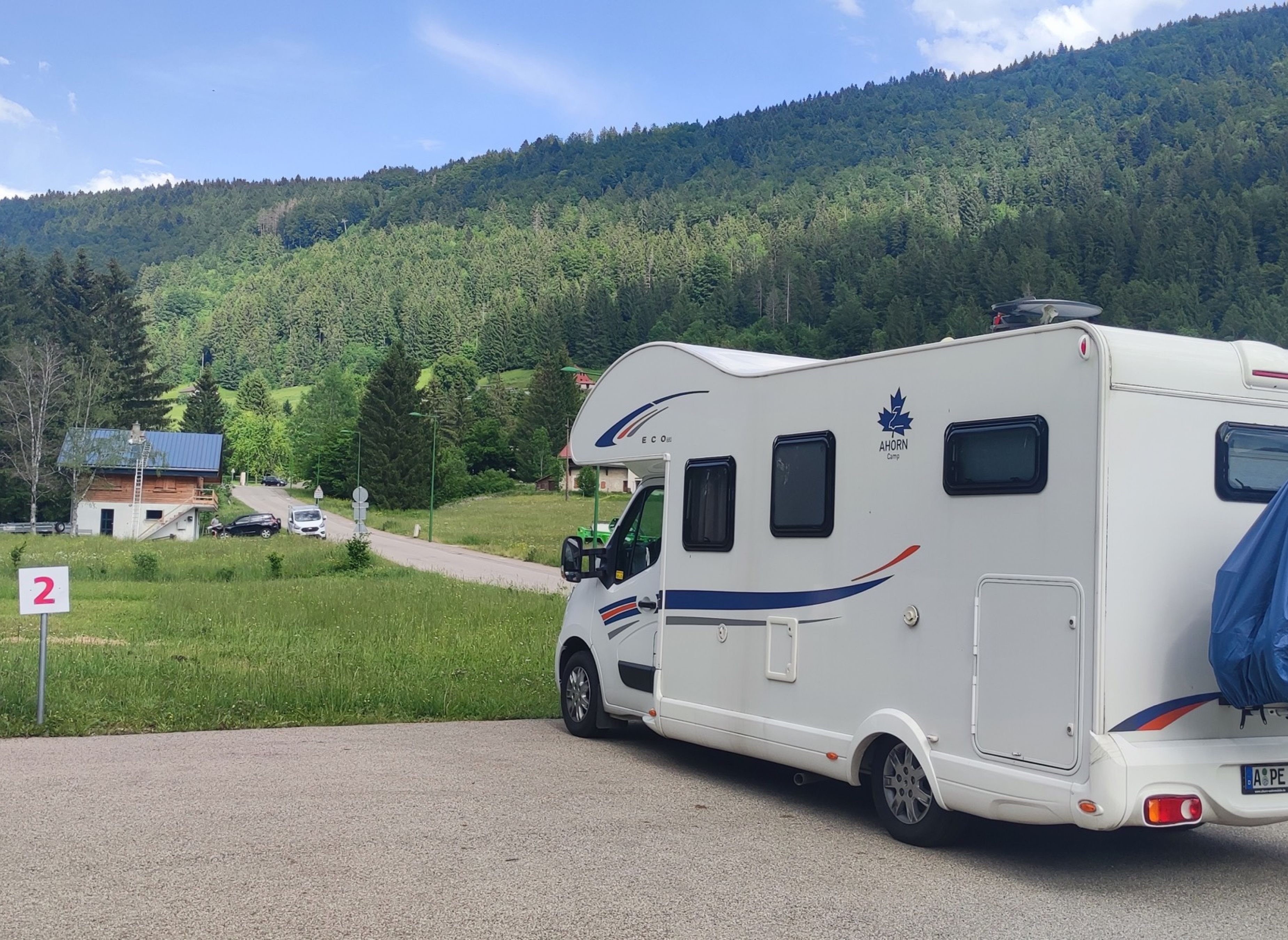 Stellplatz Lélex — Ställplats in Lélex