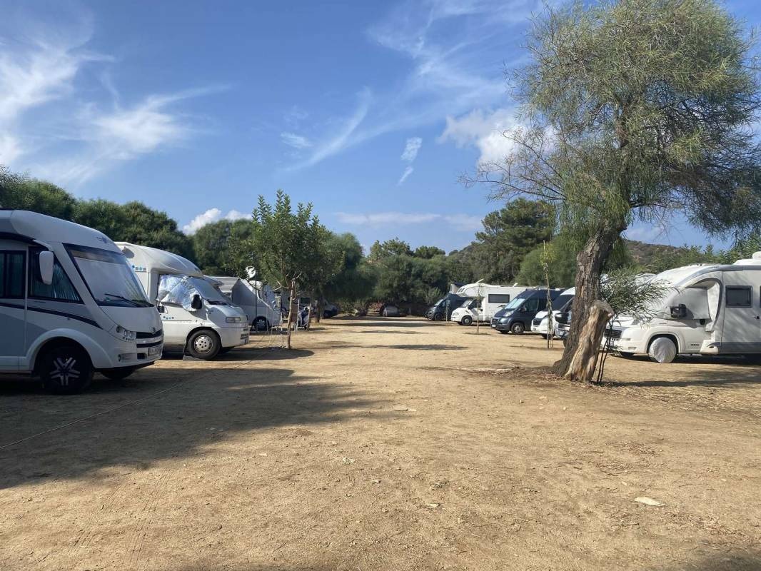 Area Sosta Villasimius Campersimius — Sítio para autocaravanas in Crabonaxa/Villasimius