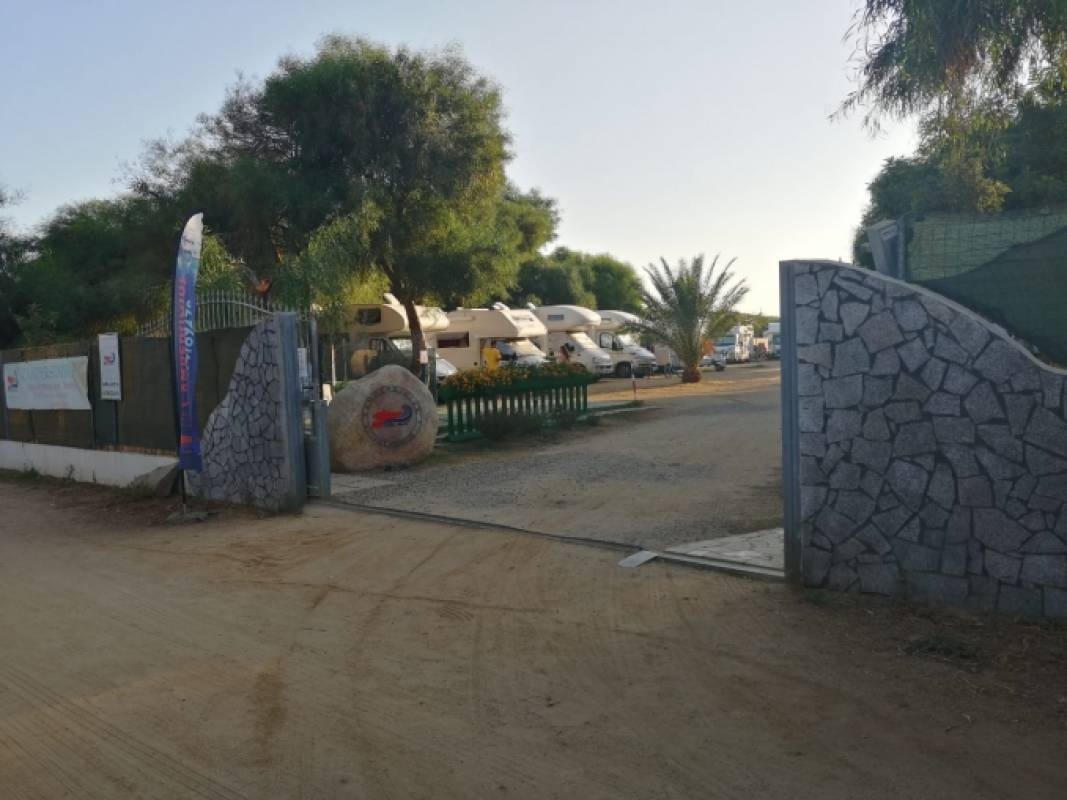 Area Sosta Villasimius Campersimius — Campervan Site in Crabonaxa/Villasimius