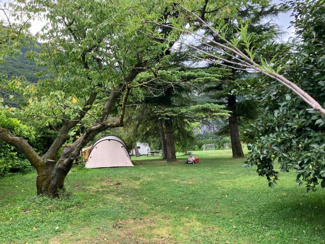Agricampeggio L'albero delle mele — Ved restaurant in Loppio