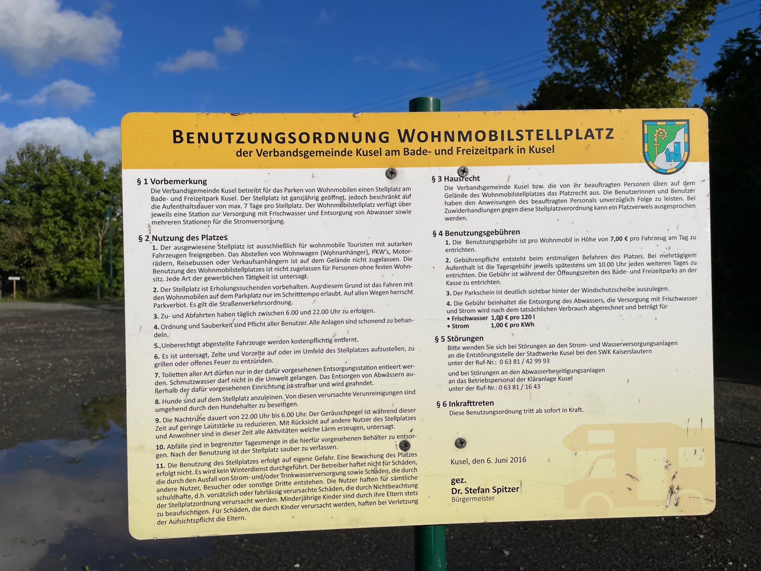 Stellplatz Erlebnisbad — Campervan Site in KUS