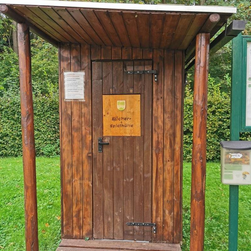 Stellplatz Altes Wasserhaus — Aire camping car in Waldgrehweiler