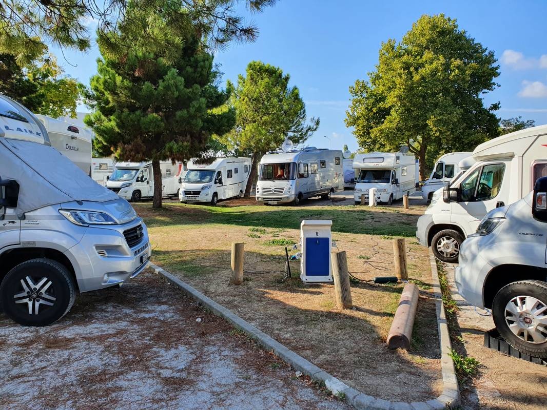 Stellplatz Royan — Campervan Site in Royan