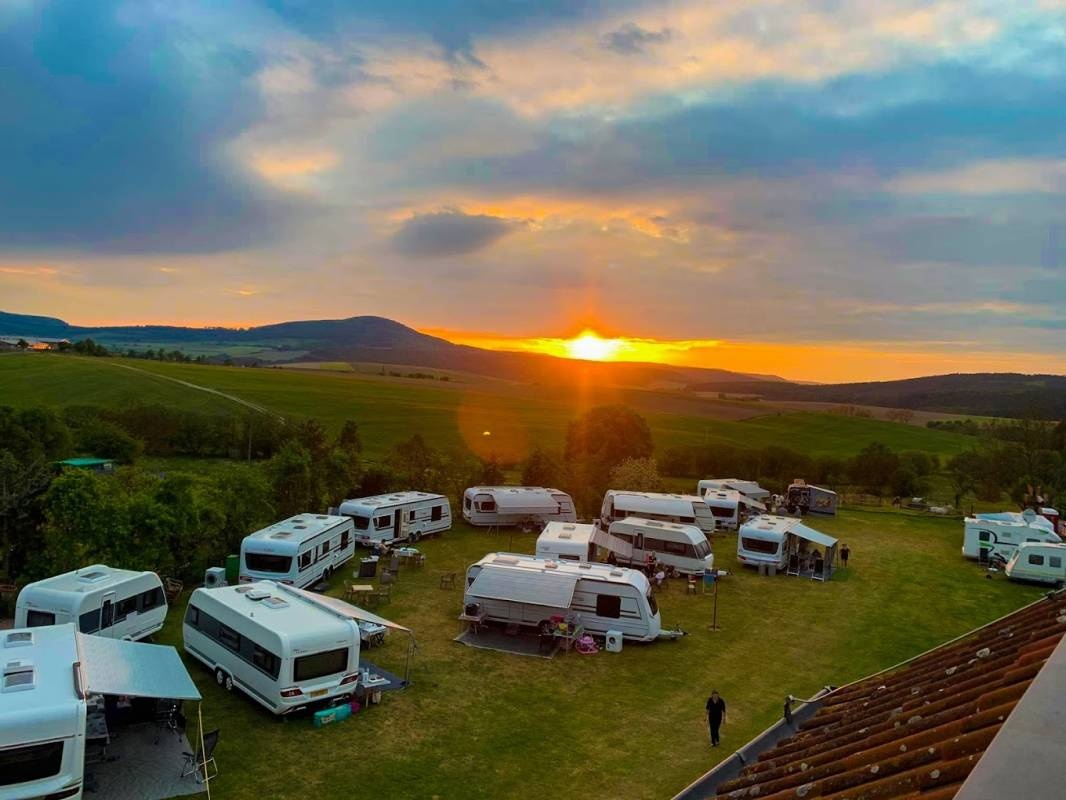 Campingplatz Rhön Feeling — Campingplass in Dermbach