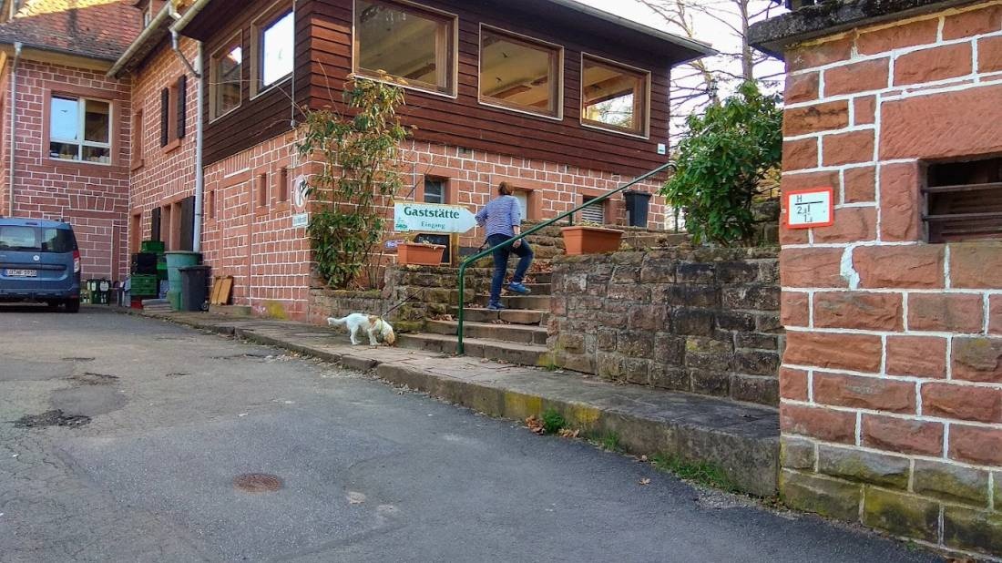 Stellplatz Naturfreundehaus Elmstein — Місце для кемперів in Elmstein