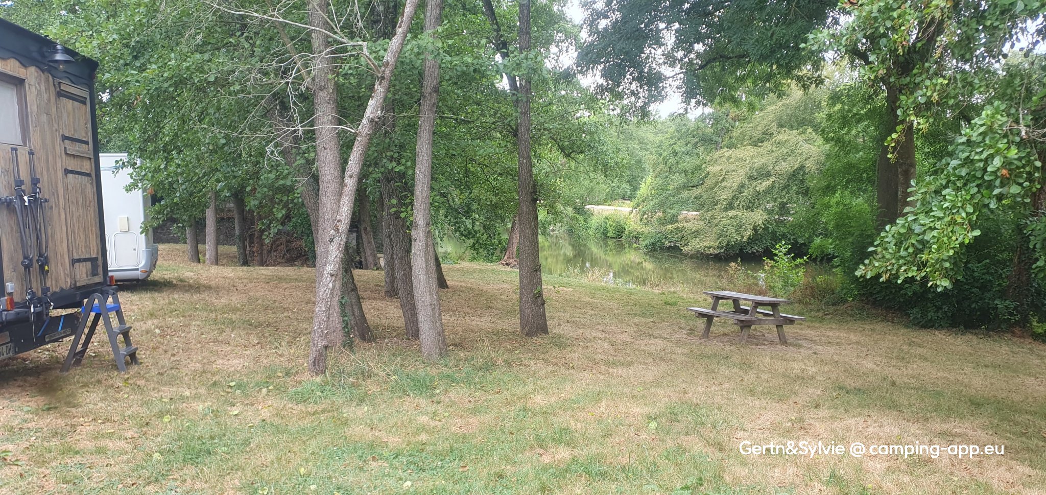Stellplatz Cesson-Sévigné — Foto 3