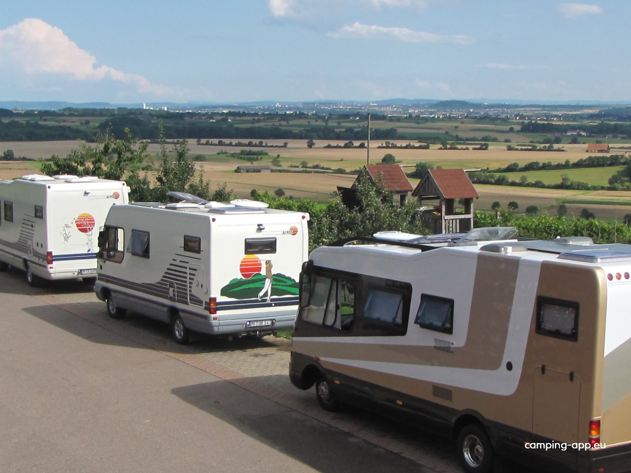 Stellplatz Panoramaweingut Baumgärtner — Weingut in Sachsenheim