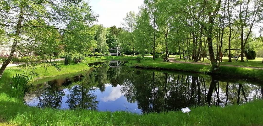 Wohnmobilstellplätze Marktplatz — Campervan Site in Wiesmoor