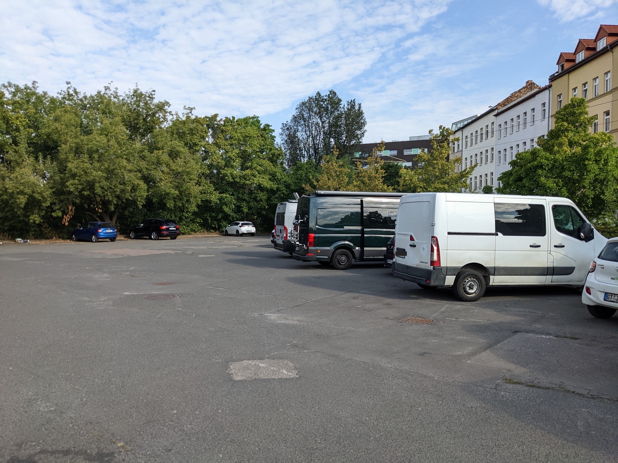 Stellplatz Halle (Saale) — Karavan Sitesi in Halle (Saale)