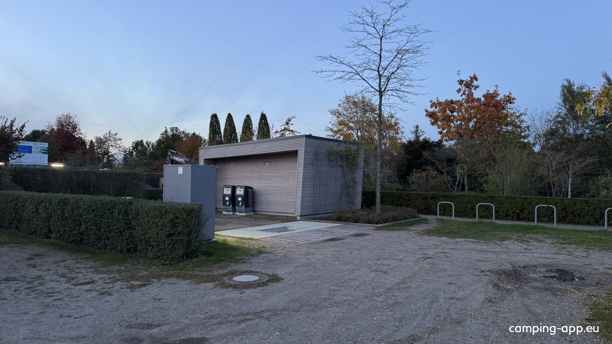 Stellplatz am Park der Gärten (P1) Bad Zwischenahn — Bobilplass in Bad Zwischenahn