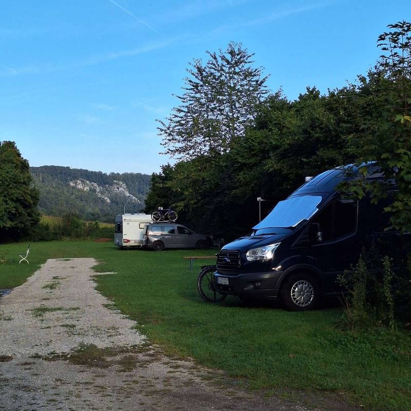 Stellplatz Landgasthof Kastlhof — Camping in Riedenburg