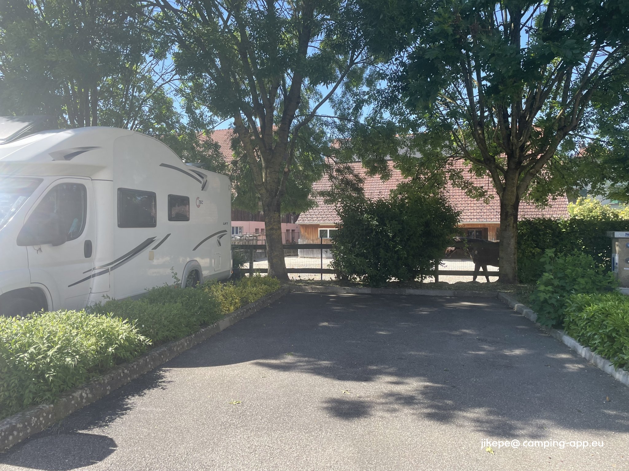 Stellplatz Oltingen — Area di sosta in Oltingen